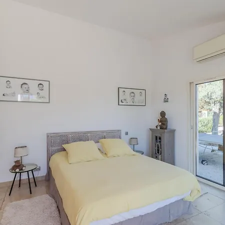 Superbe Avec Piscine -grimaud